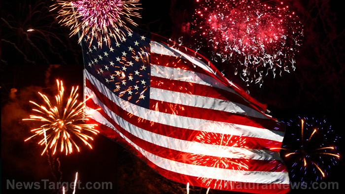 American-Flag-Fireworks-Independence-Day